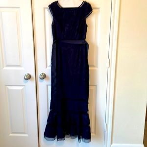 Formal gown, good condition